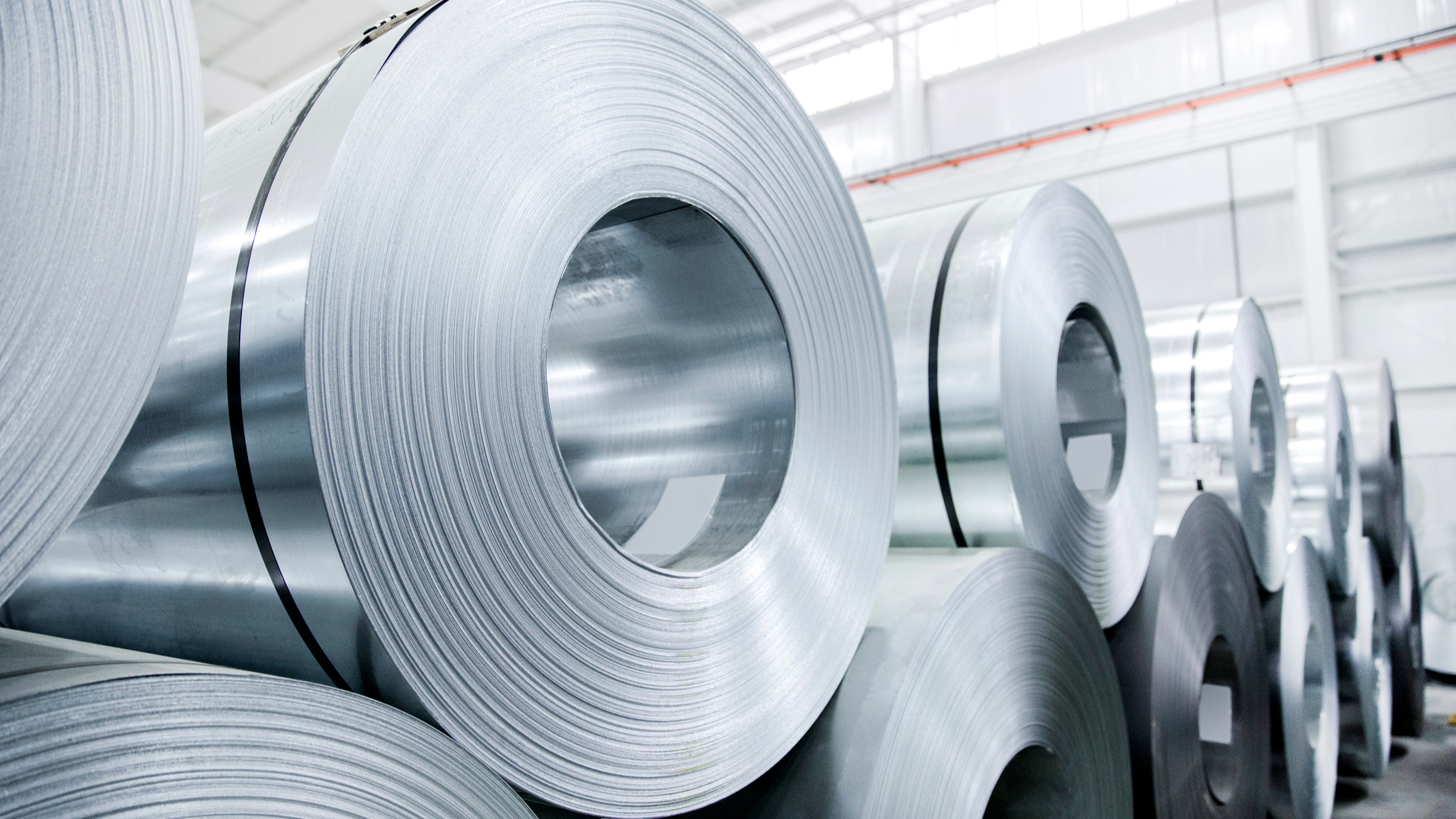 Varias láminas de aluminio laminado